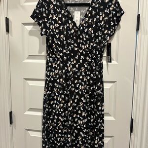 Gilli Black and White Floral Midi Dress